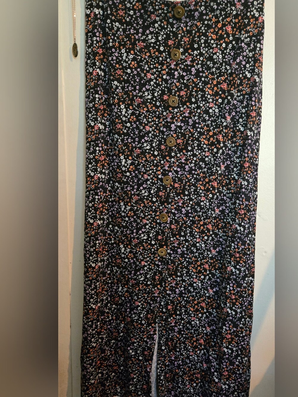 SO By KholsBlack Floral Button-Front Midi Skirt, Sz Med